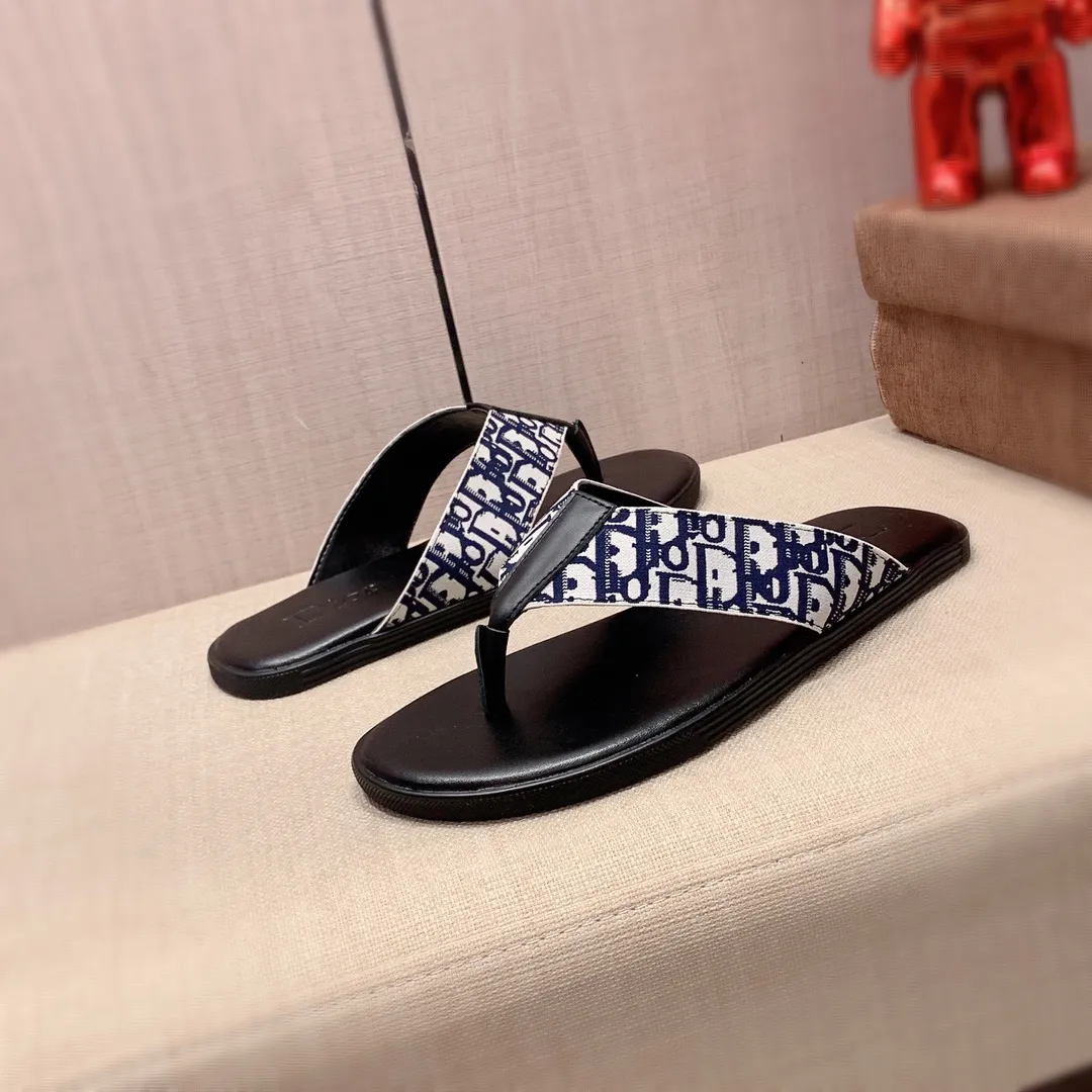 Slippers: New model factory price 220: 🎩🎩🔥🔥《Dior* 》【High·Version】Series of slippers, top purchasing agent🔍🔍Men's 2020 counters are on sale at the same time, imported from Italy, original selected cowhide, exquisite workmanship,), sole: (super comfortable) original factory special supply Original sole, ⚠️Exclusive double-layer movable molded sole, super comfortable⚠️, real shot 🎬The real thing is more beautiful🔍🔍original quality, you can go in and out of the counter at will, 266 positive code 38-44, long-term availability